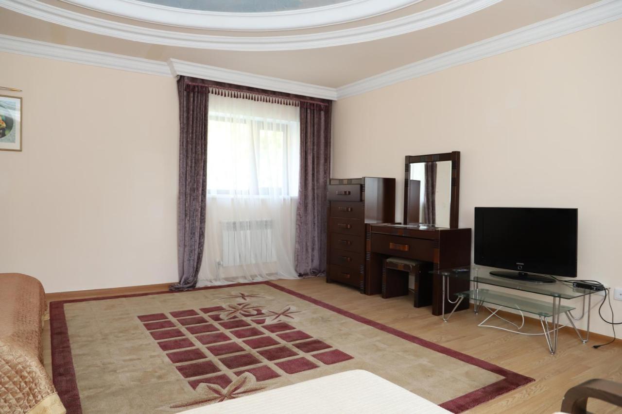 Hotel Eurasia Deluxe 博罗沃耶 外观 照片